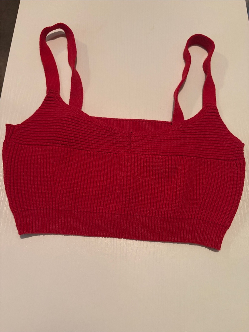 Lulu’s Ribbed Knit Cropped Tank Top - Red